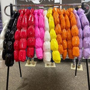 BUBBLE COATS ! ALL COLORS 😍😍